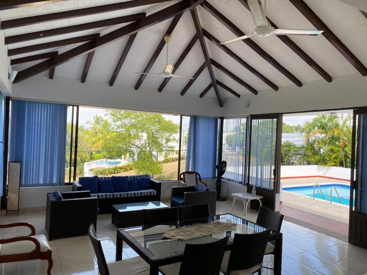 Casa El Penon Villa Girardot Exterior photo