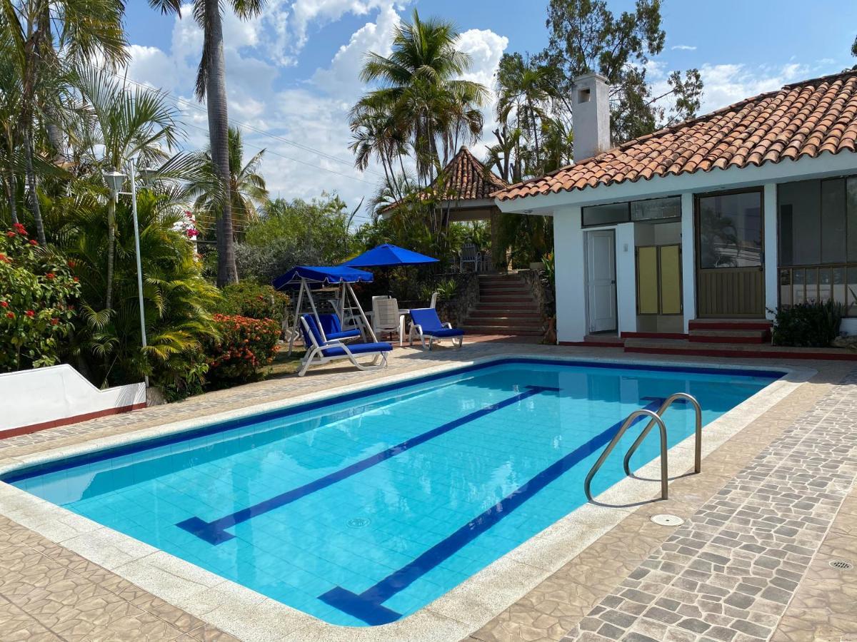 Casa El Penon Villa Girardot Exterior photo